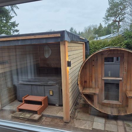Luxe Boshuisje Met Prive Wellness & Jacuzzi Op De Veluwe 埃尔默洛 外观 照片
